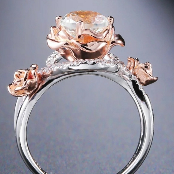 Jewelry - NWOT Rose 1 Karat Topaz Ring Size 7